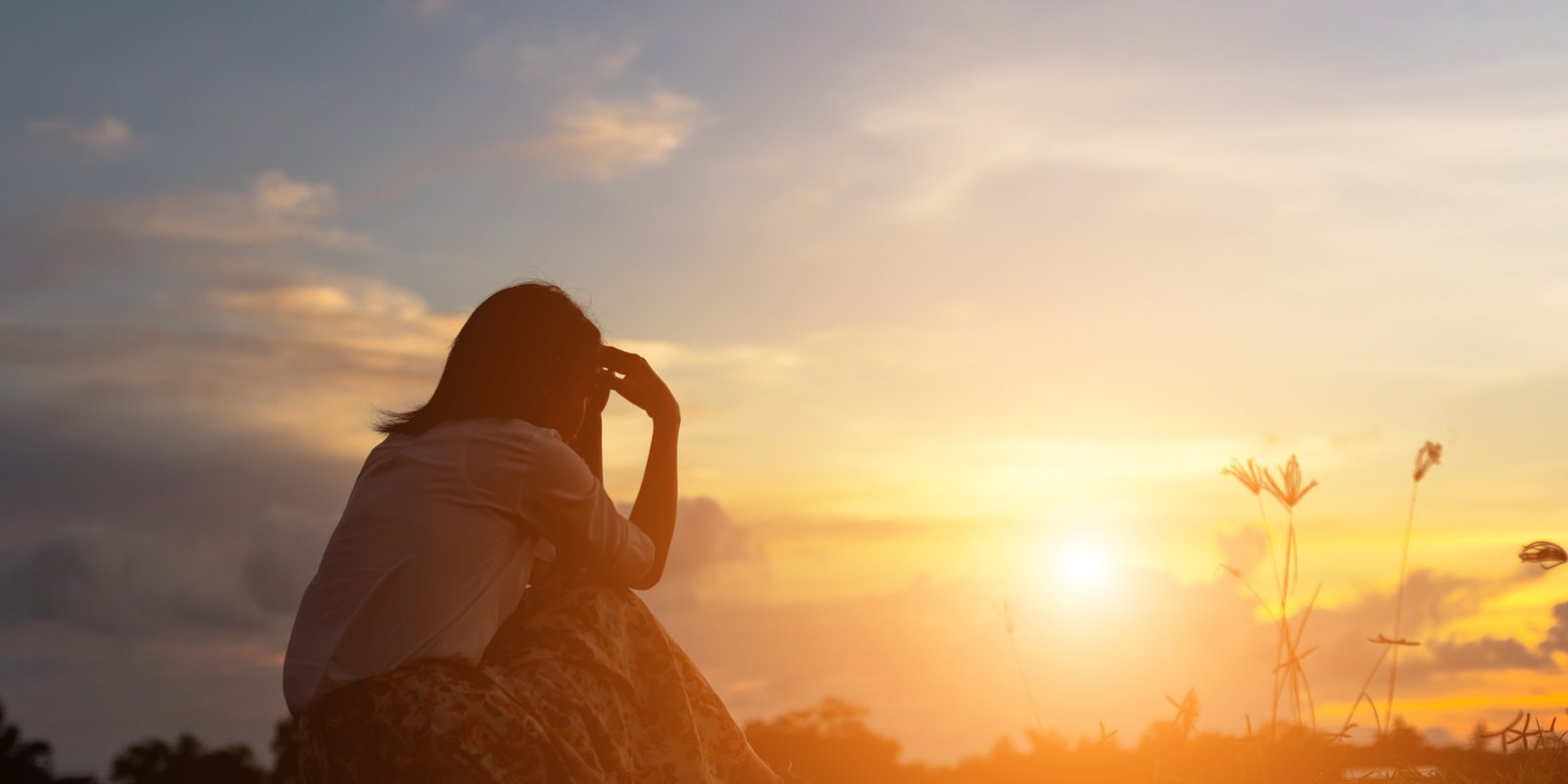 praying at sunrise